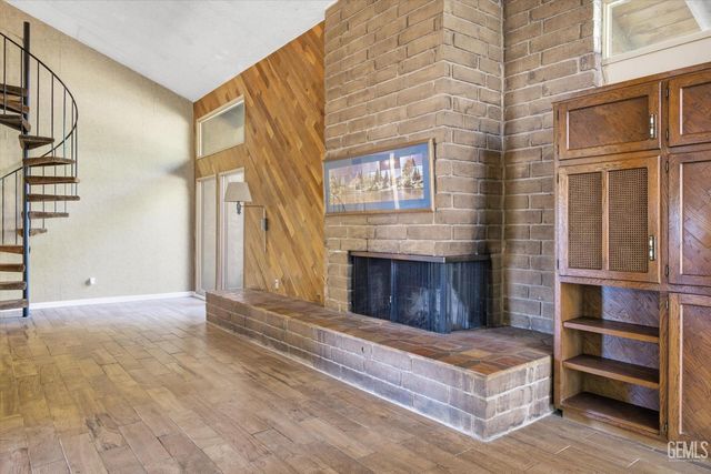 7700 Las Cruces Avenue, Bakersfield, CA 93309