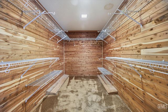 7700 Las Cruces Avenue, Bakersfield, CA 93309