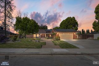 7700 Las Cruces Avenue, Bakersfield, CA 93309