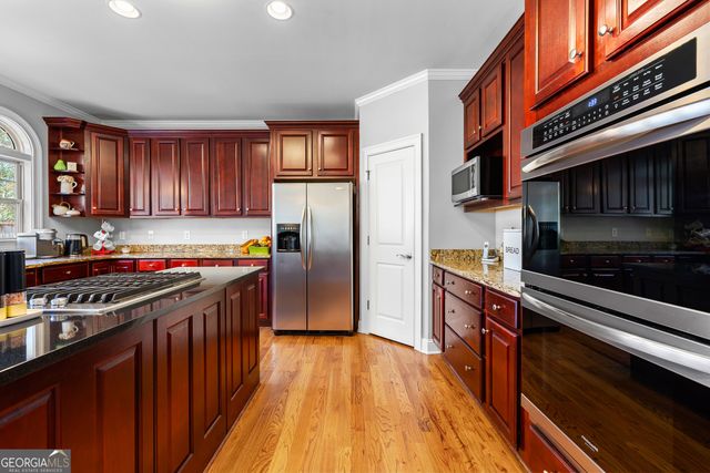 180 Burkwood Court, Fayetteville, GA 30215