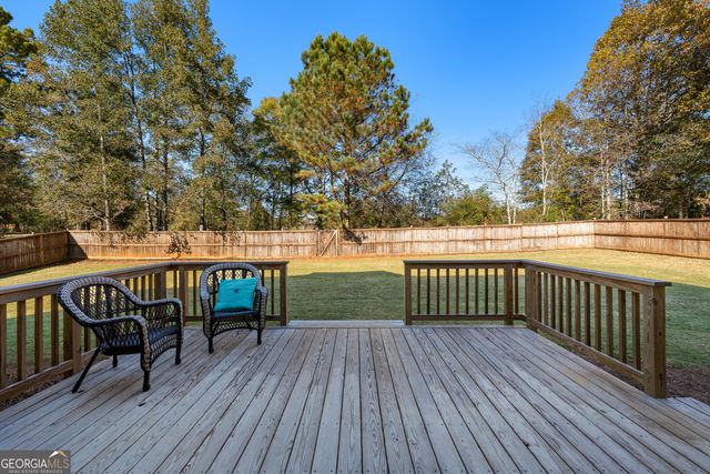 180 Burkwood Court, Fayetteville, GA 30215