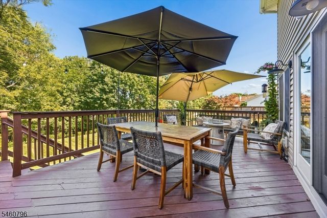 22 Thomas Ter, Wayne Twp., NJ 07470