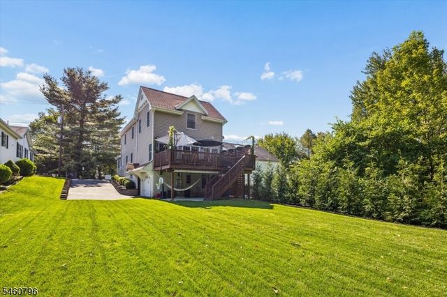 22 Thomas Ter, Wayne Twp., NJ 07470