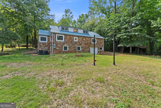 973 Floyd Road, Danielsville, GA 30633