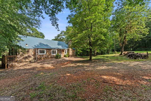 973 Floyd Road, Danielsville, GA 30633