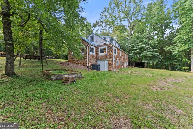 973 Floyd Road, Danielsville, GA 30633