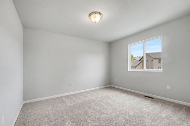 52070 Olympus Pass, Granger, IN 46530