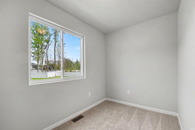 52070 Olympus Pass, Granger, IN 46530