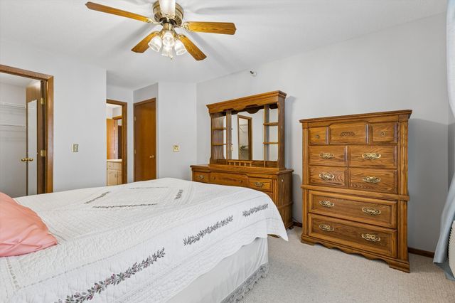 7631 Edinborough Way 5216, Edina, MN 55435