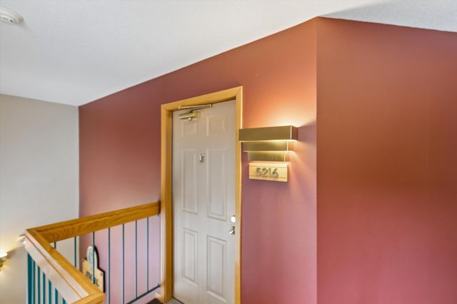 7631 Edinborough Way 5216, Edina, MN 55435