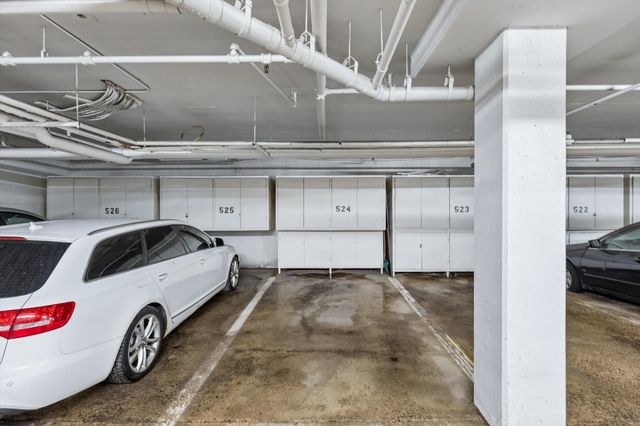 7631 Edinborough Way 5216, Edina, MN 55435