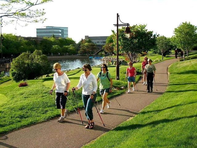 7631 Edinborough Way 5216, Edina, MN 55435