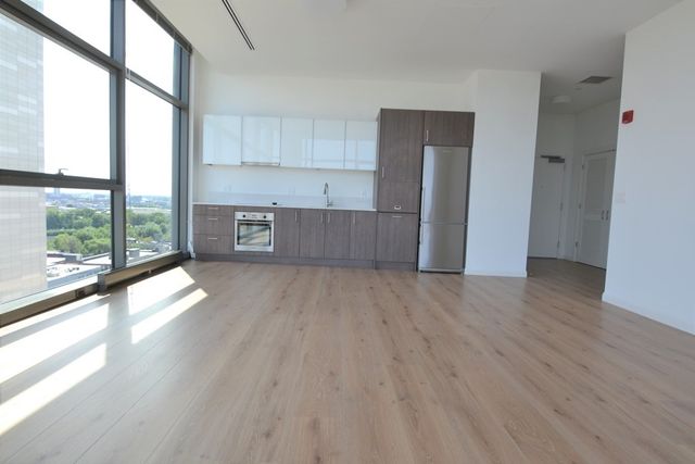 1282 Boylston St 1513, Boston, MA 02215