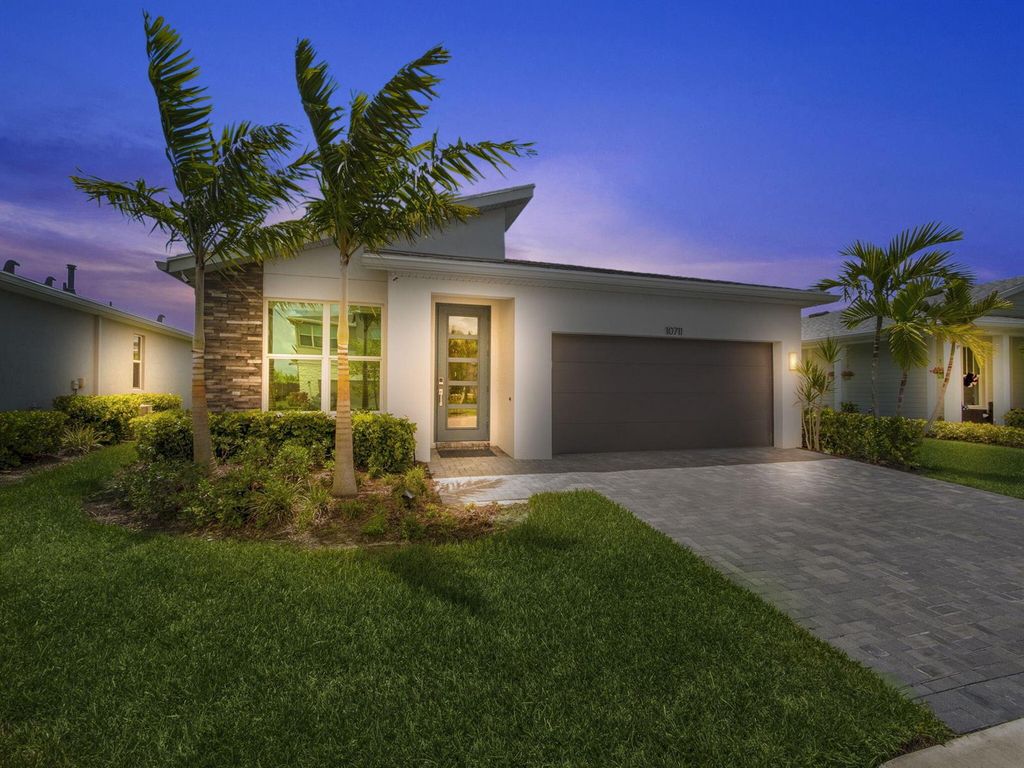 10711 SW Hensley Street, Port St. Lucie, FL 34987