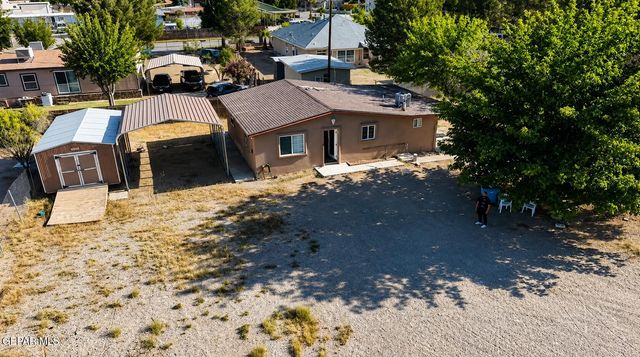 412 Friona Drive, Socorro, TX 79927