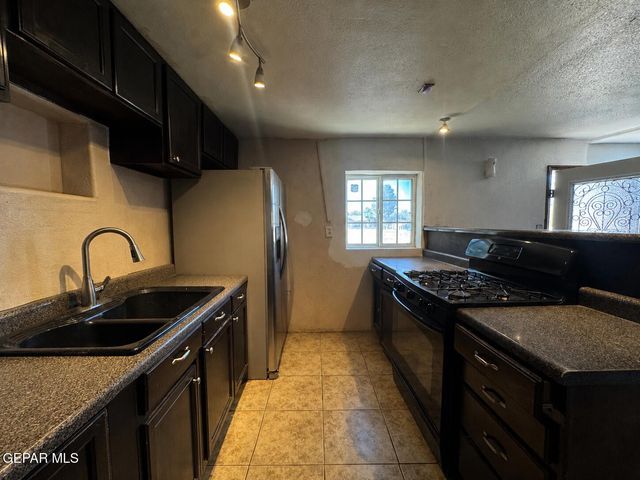 412 Friona Drive, Socorro, TX 79927