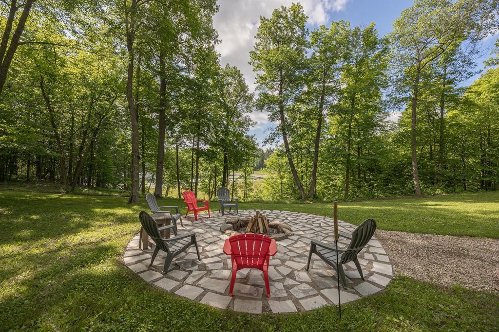 3910 Interlachen Drive NW, Hackensack, MN 56452