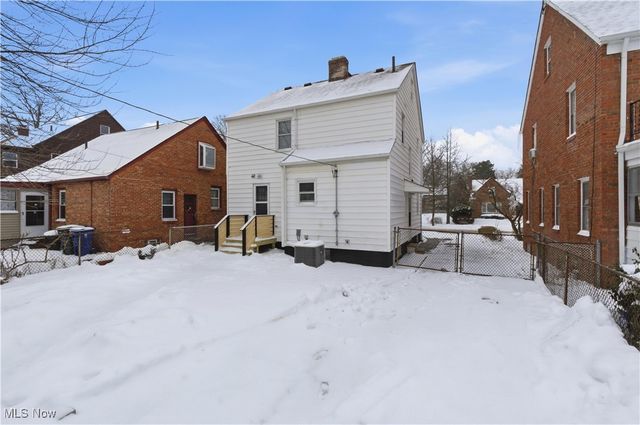 3623 Bainbridge Road, Cleveland Heights, OH 44118