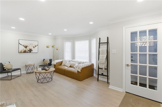 3623 Bainbridge Road, Cleveland Heights, OH 44118