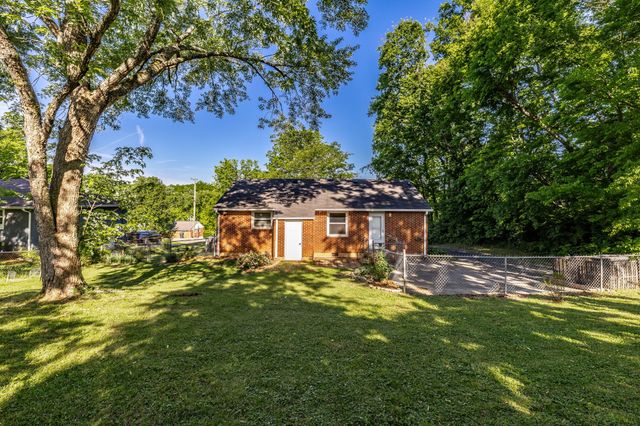 3908 Creekside Dr, Nashville, TN 37211