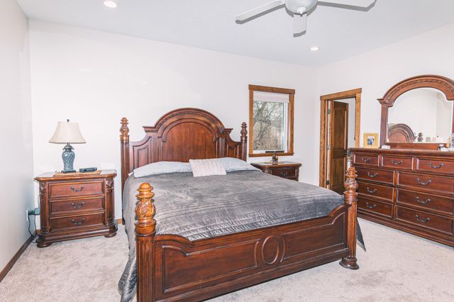 715 Jenks Avenue SW, Cokato, MN 55321