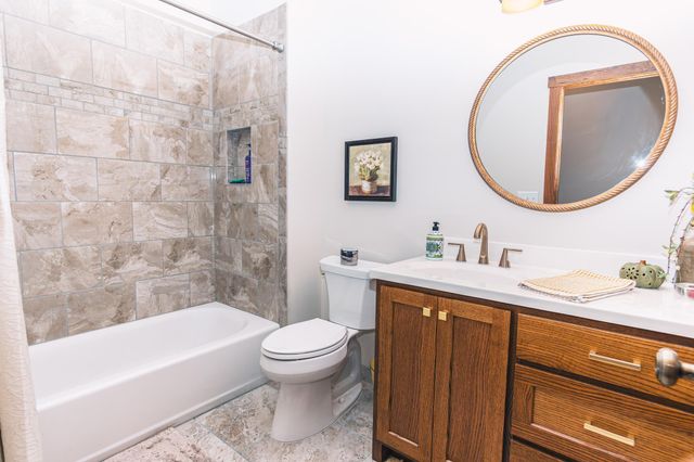 715 Jenks Avenue SW, Cokato, MN 55321