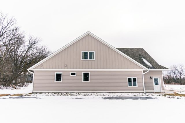 715 Jenks Avenue SW, Cokato, MN 55321