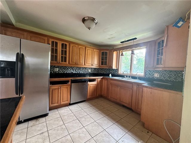 55 Maple Street, Canisteo, NY 14823