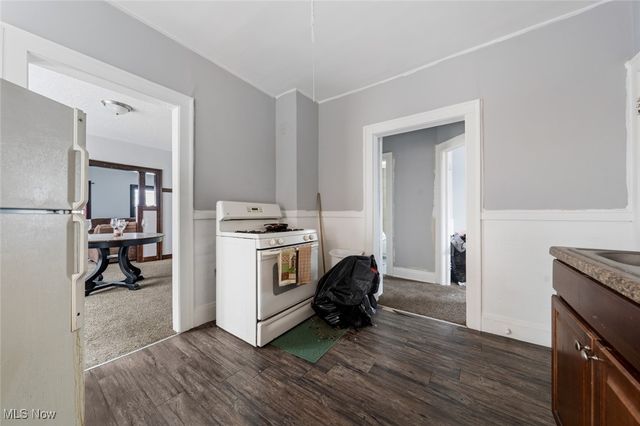 14401 Westropp Avenue, Cleveland, OH 44110