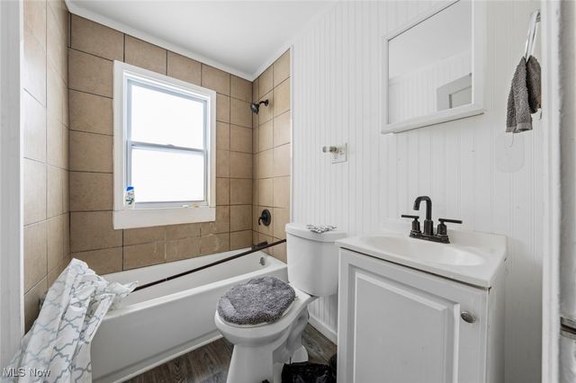 14401 Westropp Avenue, Cleveland, OH 44110