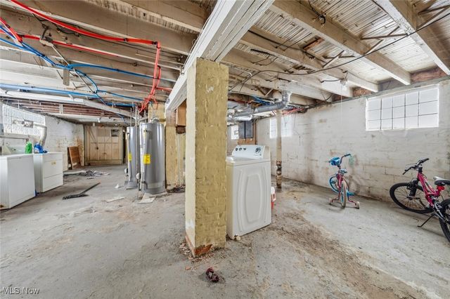 14401 Westropp Avenue, Cleveland, OH 44110