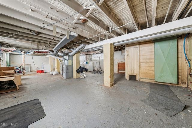 14401 Westropp Avenue, Cleveland, OH 44110