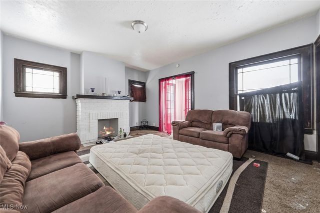 14401 Westropp Avenue, Cleveland, OH 44110