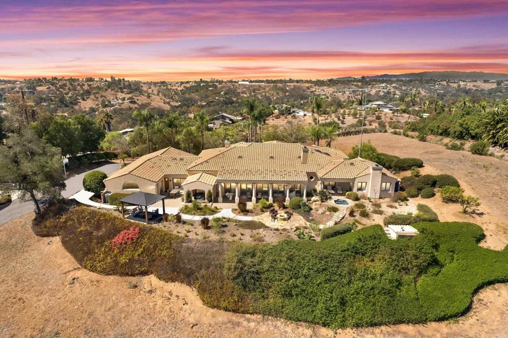 2258 GIRD RD, Fallbrook, CA 92028 — exterior