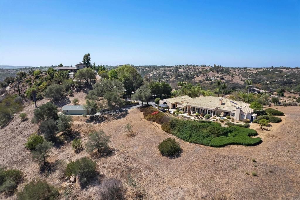 2258 GIRD RD, Fallbrook, CA 92028 — photo 4