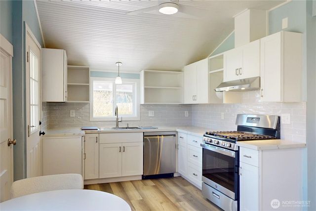 1707 258th Place, Ocean Park, WA 98640