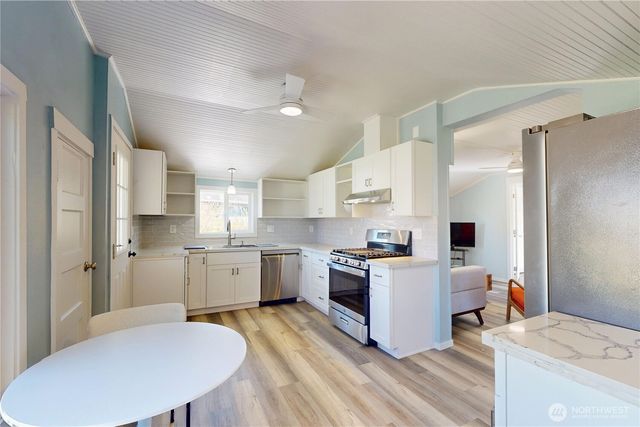 1707 258th Place, Ocean Park, WA 98640