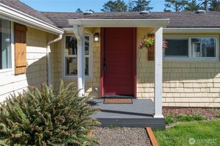 1707 258th Place, Ocean Park, WA 98640