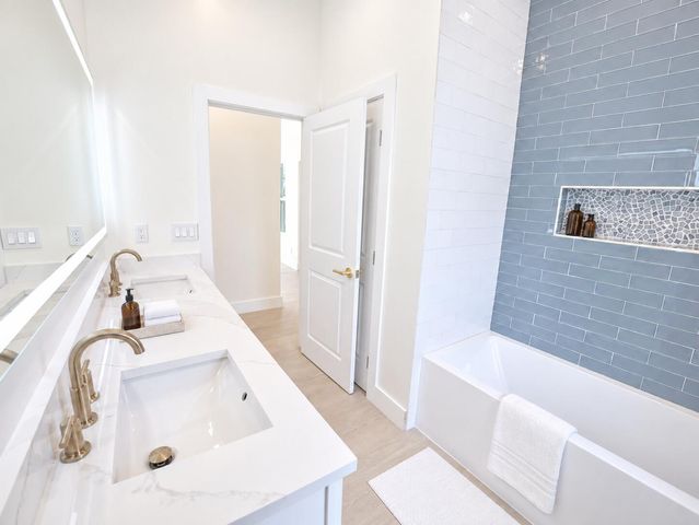 520 38TH Street, West Palm Beach, FL 33407