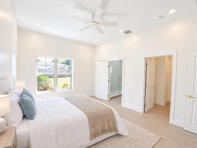 520 38TH Street, West Palm Beach, FL 33407