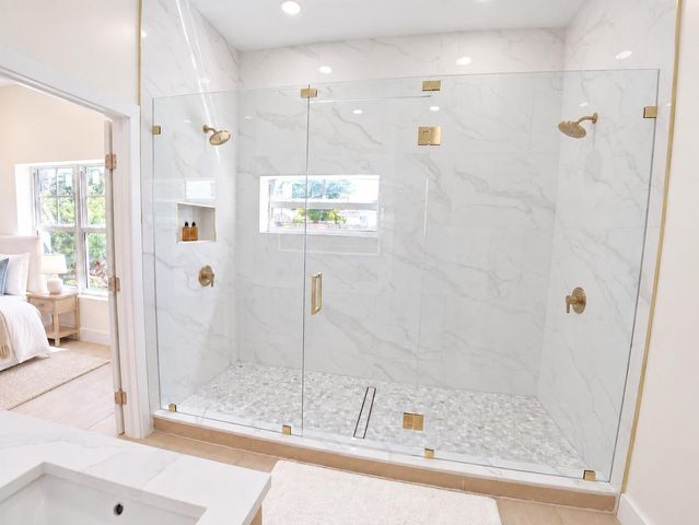 520 38TH Street, West Palm Beach, FL 33407