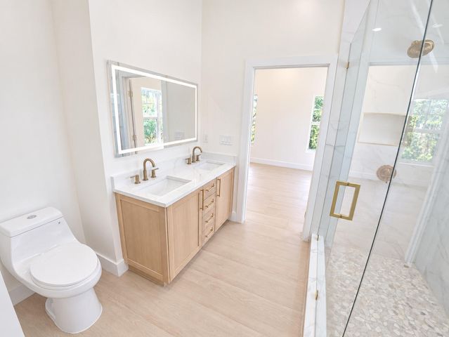 520 38TH Street, West Palm Beach, FL 33407