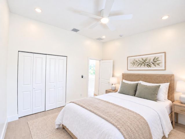 520 38TH Street, West Palm Beach, FL 33407