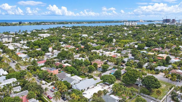 520 38TH Street, West Palm Beach, FL 33407