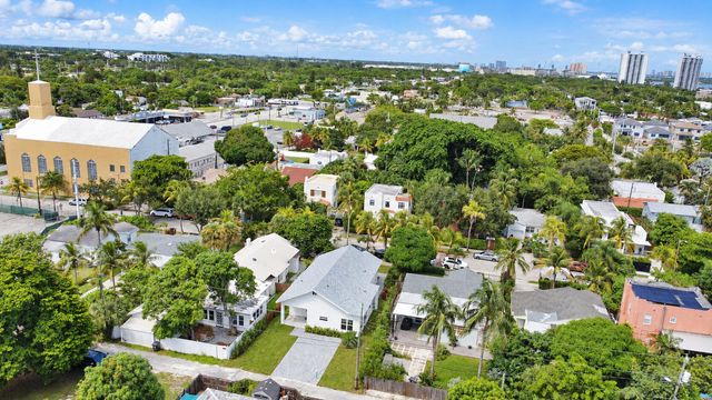 520 38TH Street, West Palm Beach, FL 33407