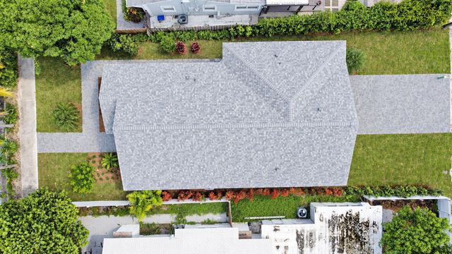 520 38TH Street, West Palm Beach, FL 33407