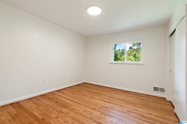 2308 HAWKSBURY LANE, Hoover, AL 35226