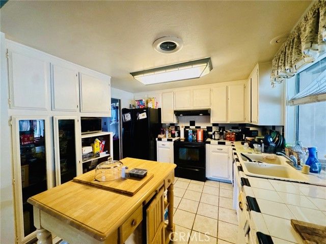 4300 Garnsey, Bakersfield, CA 93309