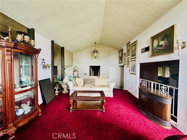 4300 Garnsey, Bakersfield, CA 93309