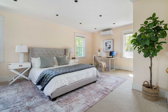 17 Chesham Road, Brookline, MA 02445